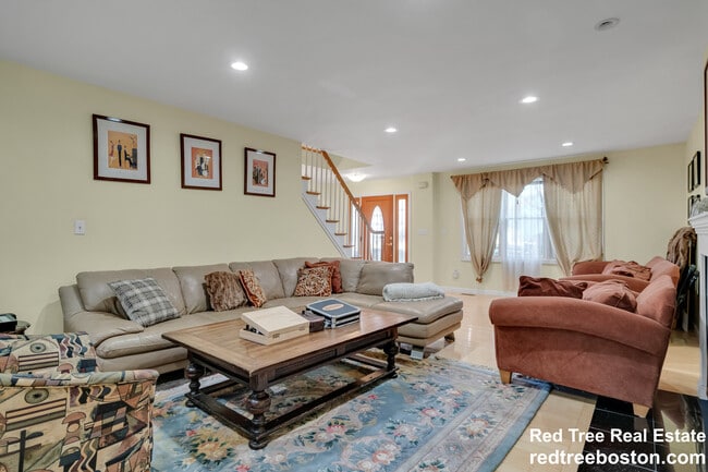 829 Chestnut St, Waban, MA 02468 - photo 7