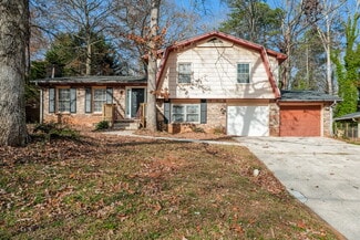 1423 Cedar Heights Dr, Stone Mountain, GA 30083