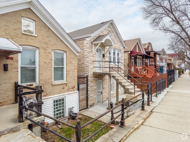 Many homes in the quaint and quiet the McKinley Park area sit close together.