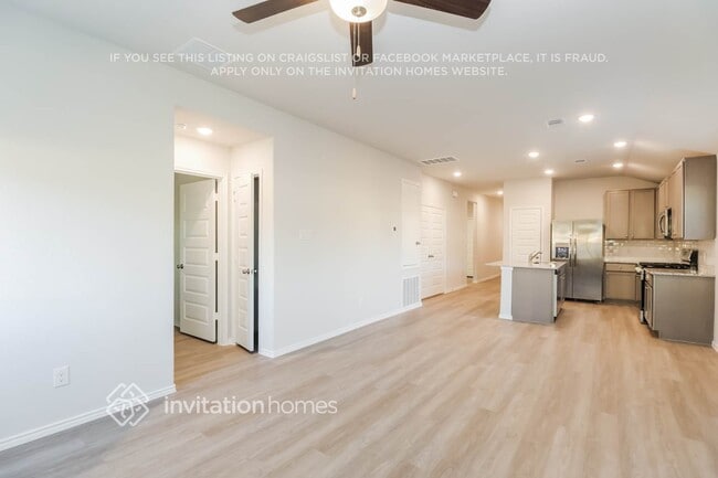 5807 Canterbury Bells Ln, Montgomery, TX 77316 - photo 5