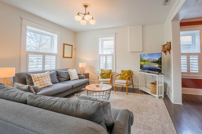 1420 N 3rd St unit ID1241321P, Saint Charles, MO 63301 - photo 4