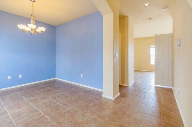 244 Dublin Ln, Alamogordo, NM 88310 - photo 5