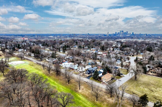 Residents of Falcon Heights live only minutes from downtown Minneapolis.