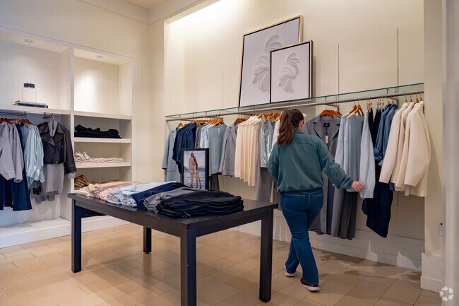 High end shopping is a short drive from Lantana to Highland Village.