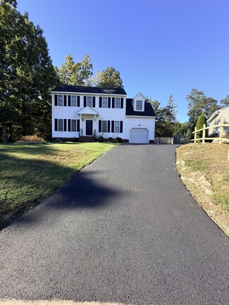 10405 Greenfield Ct, Richmond, VA 23233