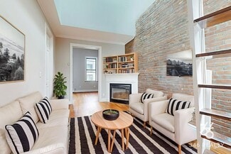 212 E 25th St Unit 18, New York, NY 10010