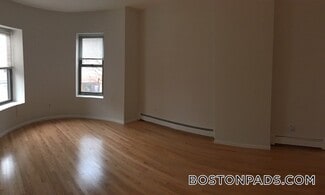 3148 Washington St Unit 3, Boston, MA 02130