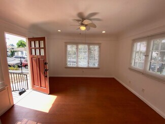 1147 W 24th St, Los Angeles, CA 90007