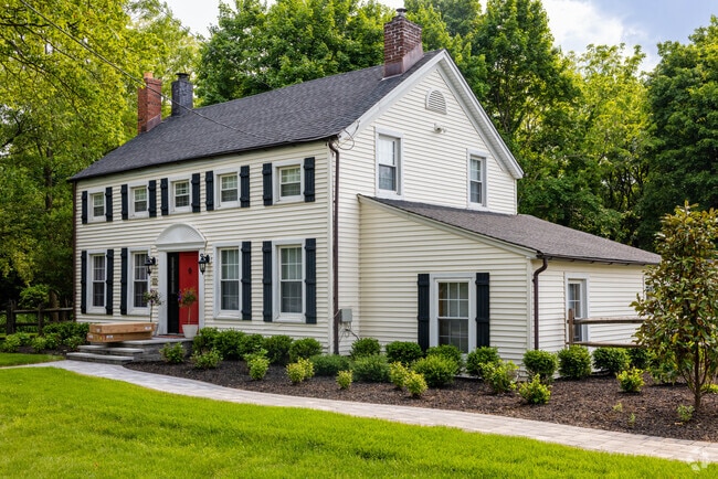 This Colonial in Elwood is picture-perfect in Elwood.