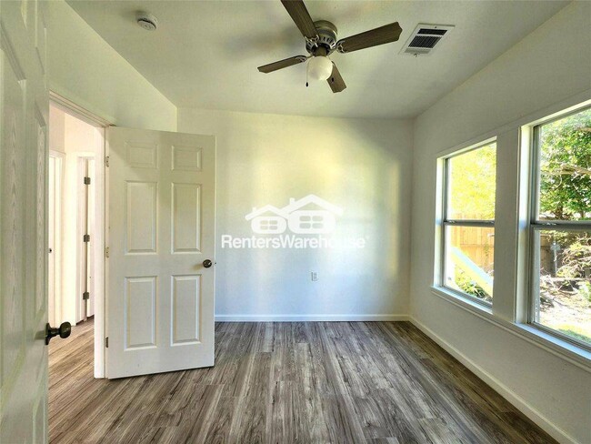 2706 Berry St, Houston, TX 77004 - photo 7