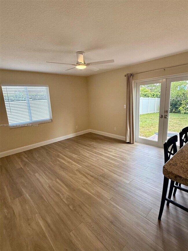 11561 SW 51st St, Cooper City, FL 33330 - photo 7