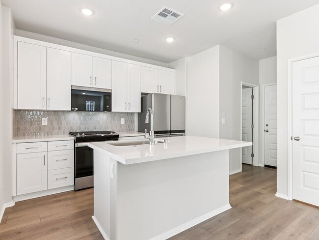 28474 Via Rioja, Temecula, CA 92591 - photo 7