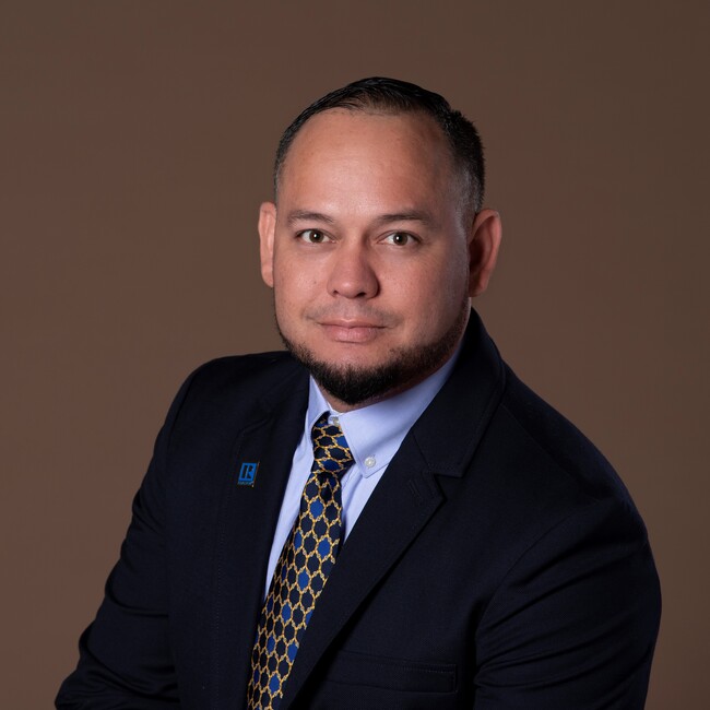 Agent Photo