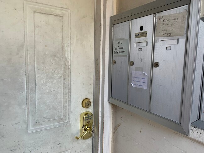 88 Hammond St, Roxbury Crossing, MA 02120 - photo 2