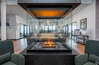 800 Cranberry Springs Dr, Cranberry Township, PA 16066