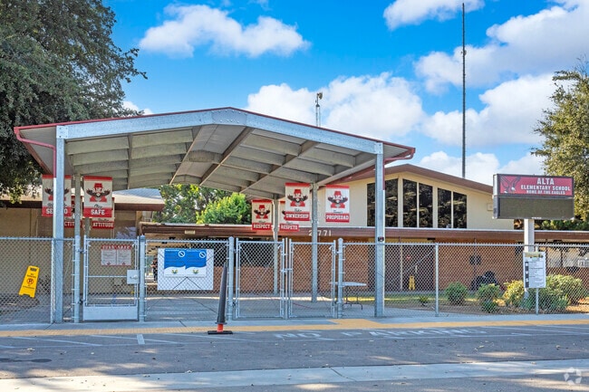 Alta Elementary School serves TK-5 grades in Reedley.