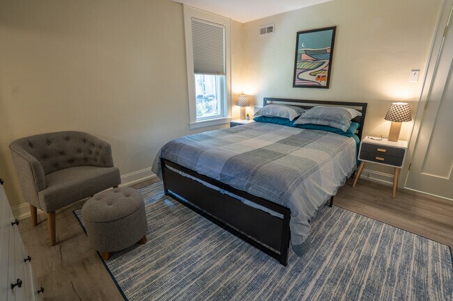 1131 Wasena Ave SW unit A, Roanoke, VA 24015 - photo 3