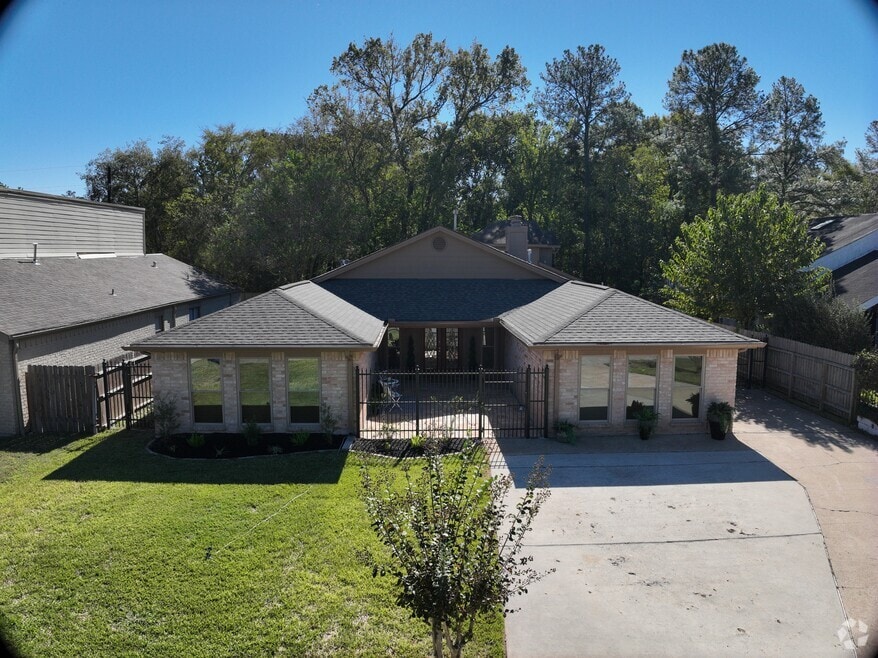 13510 Cedar Point Dr, Cypress, TX 77429 - photo 2