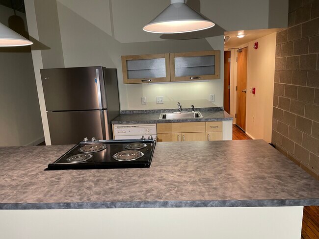 905 Liberty Ave unit 2A, Pittsburgh, PA 15222 - photo 4