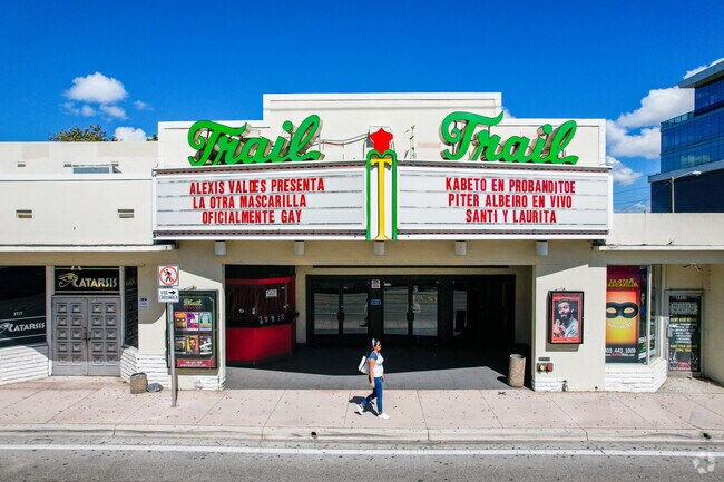 The Trail Theater Teatro Trail offers a variety of performances in Spanish and English.