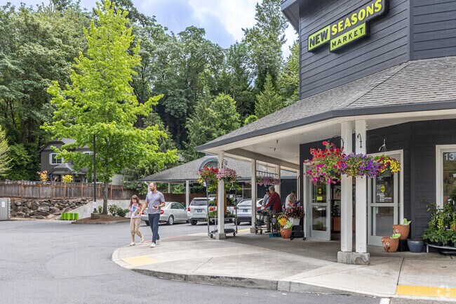 New Season's Market offers resident's of McVey-South Shore healthy grocery choices.