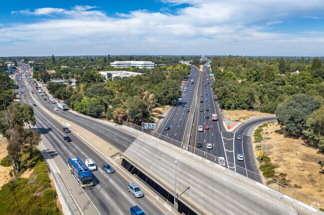 The I-80 freeway is just a few minutes from Howe Edison.