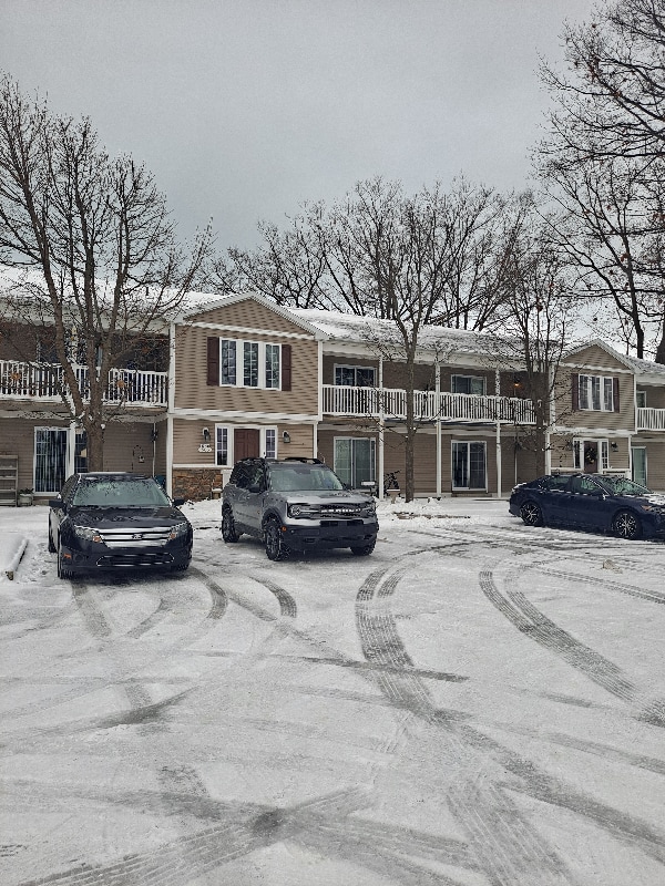 505 N Washington Ave Unit 18, Ludington, MI 49431