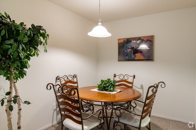 Hines Park, Westland, MI 48185 - photo 6