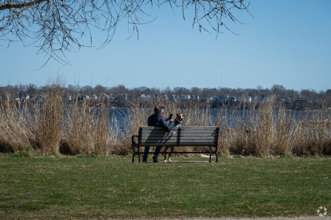 Bring your dog for a nice bay view in the Edgewood neighborhood in Cranston.
