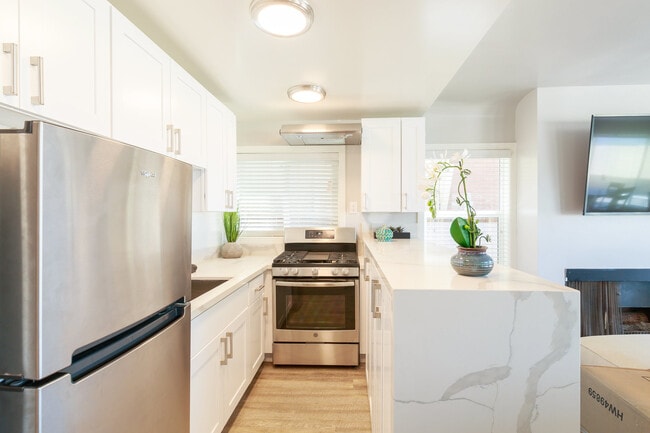 1836 THE STRAND, HERMOSA, Hermosa Beach, CA 90254 - photo 5