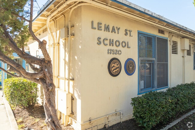 Lemay Street Elementary, a California distinguished school.