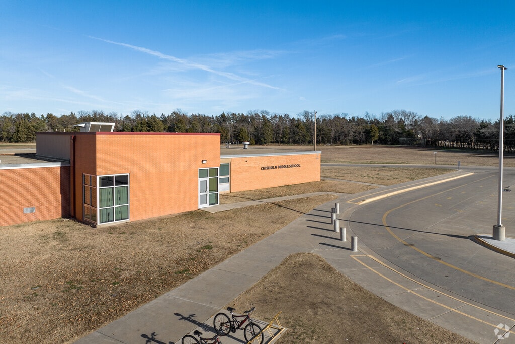 After elementary, kids attend Chisholm elementary School.