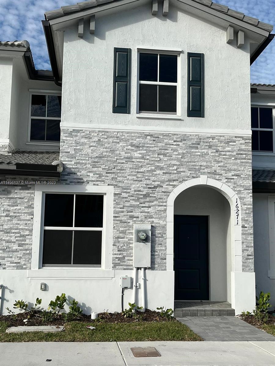 16271 SW 292nd St, Homestead, FL 33033 - photo 1