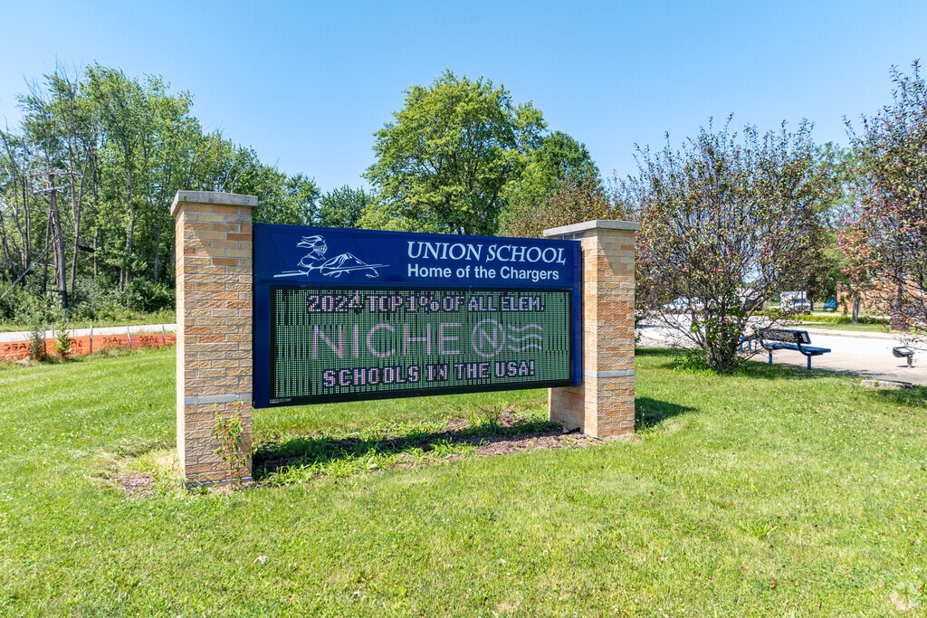 Union Elementary School scores a A+ on Niche.