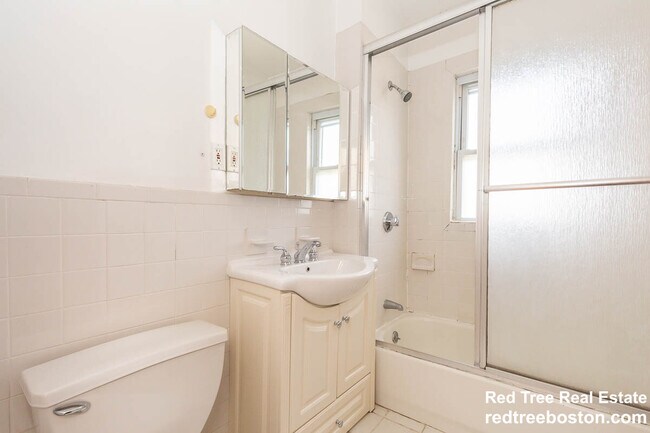 600 Broadway unit 1, Somerville, MA 02145 - photo 4