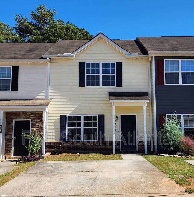 6864 Mountain Cir, Riverdale, GA 30274