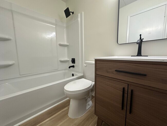 5317 N 45th St, Omaha, NE 68104 - photo 6