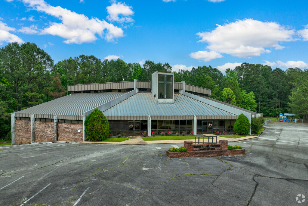 Trinity Christian School is a private school in Jasper, AL.