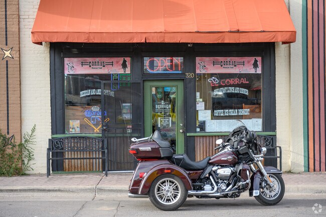 Red Lake doesn’t have its own shopping or dining, so locals travel to nearby Williams.