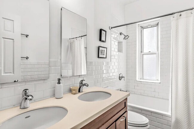 Georgetown Plaza unit 14K, New York, NY 10003 - photo 5