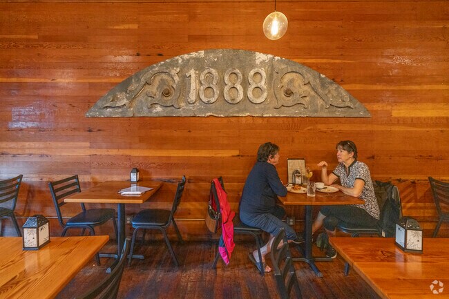 Croisan-Illahe residents enjoy a glass of wine and good times at Lively Station.