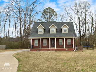 364 Old Glory Ln, Albertville, AL 35950