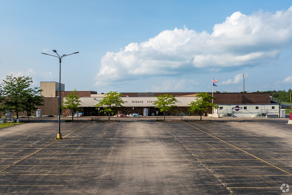 Kids can participate in a variety of competitive programs at Winneconne Middle School.