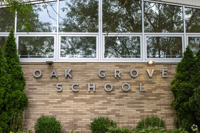 51% of students are at least proficient in math at Oak Grove Elementary School.