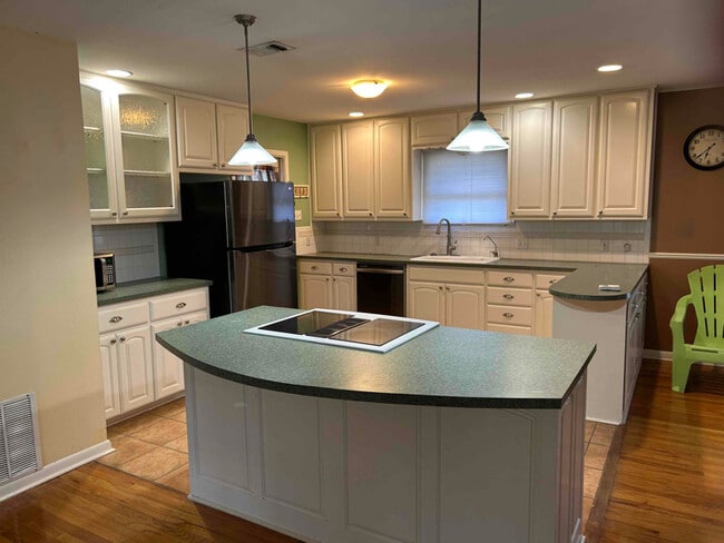 2519 Tcu Ave, San Angelo, TX 76904 - photo 4