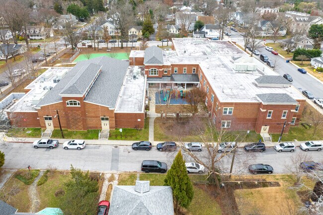 West Annapolis Elementary School in Annapolis helps students foster a love for knowledge.