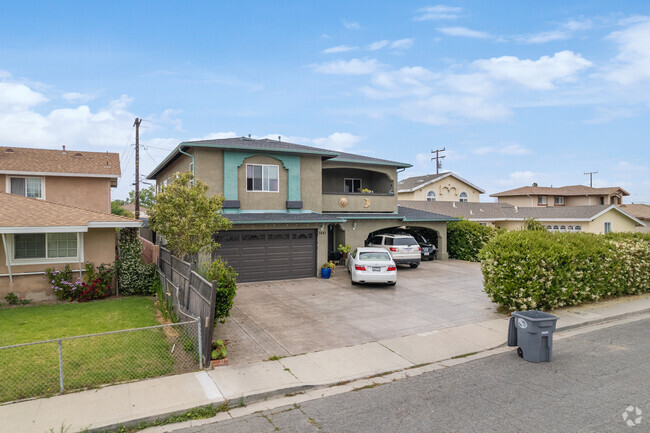 Homes in the Bartolo Square neighborhood feature large driveways.