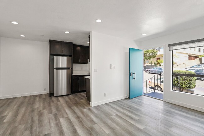 900 W College St unit 8, Los Angeles, CA 90012 - photo 6