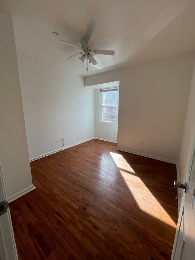 601 N 39th St unit 2, Philadelphia, PA 19104 - photo 7