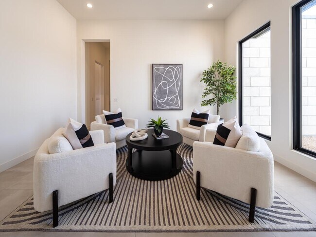 8366 E Old Paint Trail unit 36755841, Scottsdale, AZ 85266 - photo 7